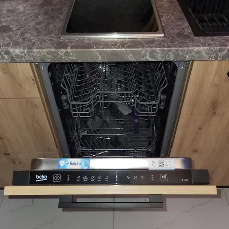 Adriatic アパート セルツェ