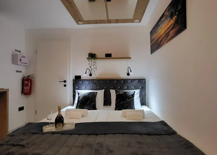 Adriatic セルツェ