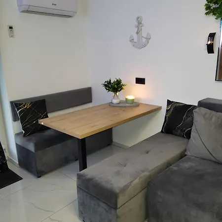 Adriatic Apartamento *