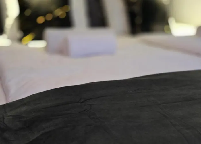 Adriatic Apartment *